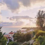 Sweet Coral Bay Sea View 3 Stocks Paphos * Peyia