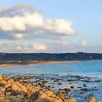 Sweet Coral Bay Sea View 3 Stocks Paphos Apartment *