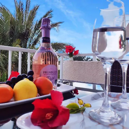 Apartamento Sweet Coral Bay Sea View 3 Stocks Paphos *