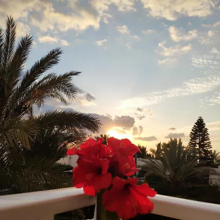 Sweet Coral Bay Sea View 3 Stocks Paphos * Peyia