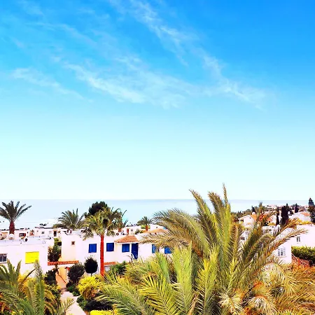 Apartament Sweet Coral Bay Sea View 3 Stocks Paphos *