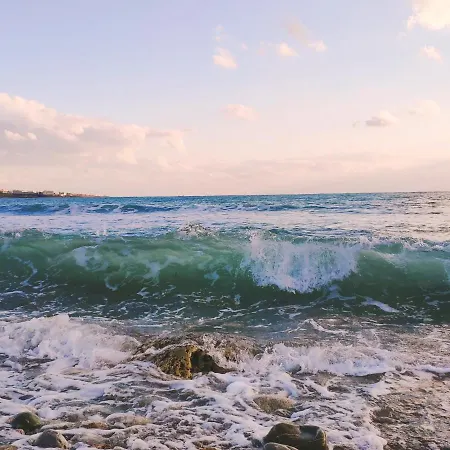 Sweet Coral Bay Sea View 3 Stocks Paphos Apartamento