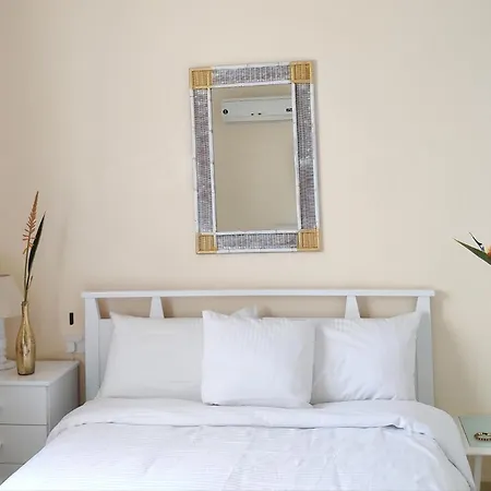 Sweet Coral Bay Sea View 3 Stocks Paphos * פאהיה