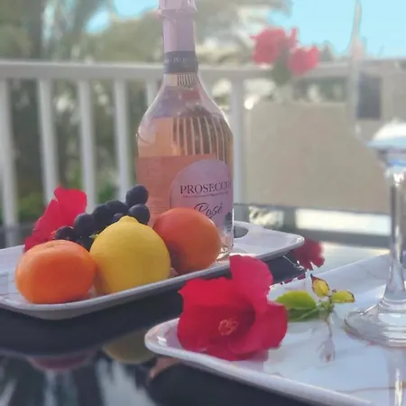 Sweet Coral Bay Sea View 3 Stocks Paphos * Peyia