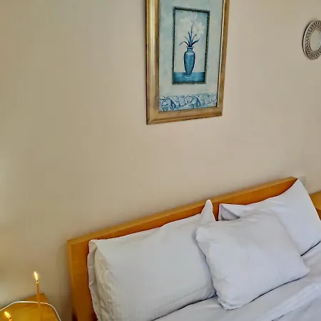 Sweet Coral Bay Sea View 3 Stocks Paphos *