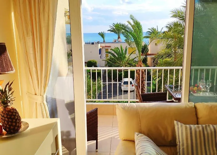 Sweet Coral Bay Sea View 3 Stocks Paphos Apartmán