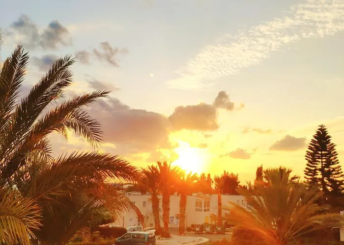 Sweet Coral Bay Sea View 3 Stocks Paphos Pegeia