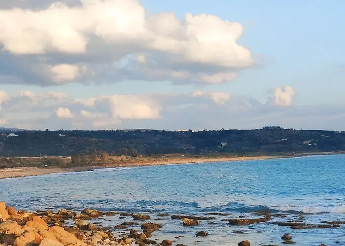 Sweet Coral Bay Sea View 3 Stocks Paphos Apartament *