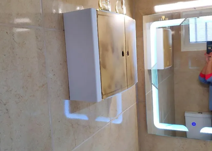 Sweet Coral Bay Sea View 3 Stocks Paphos Apartament *